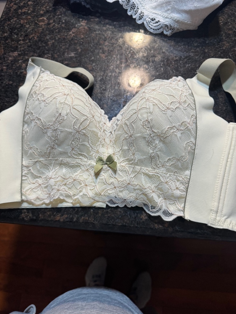 Bra